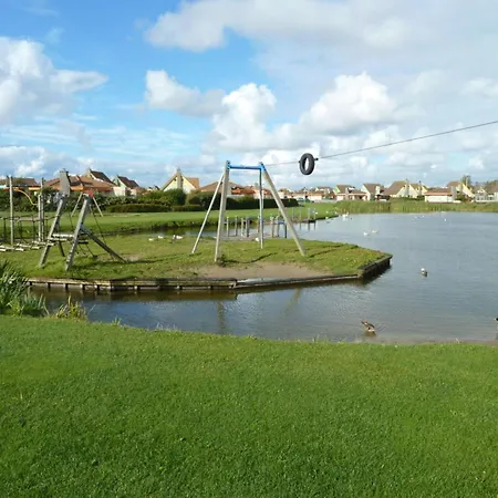 Spacious Near The Seabeach